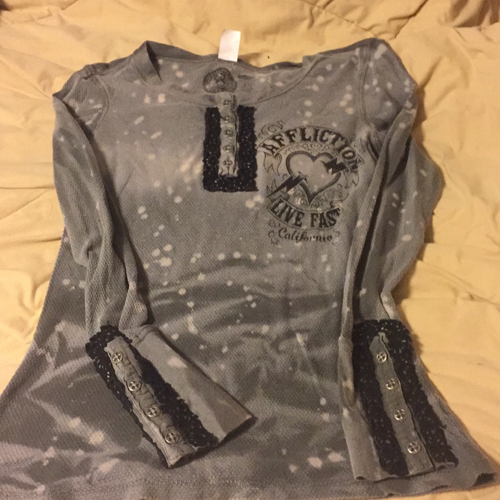 Affliction top